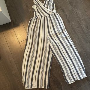 American eagle wide leg jumpsuit